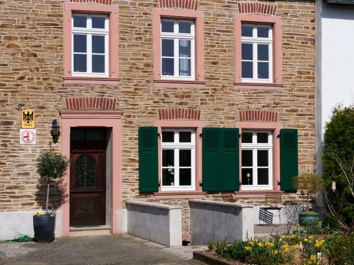 Altes Loerscher Winzerhaus Mehring  Exteriör bild